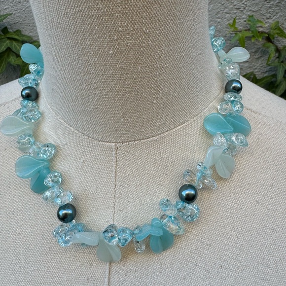 NWOT Blue Glass Beads & Freshwater Pearl Necklace - Picture 5 of 7